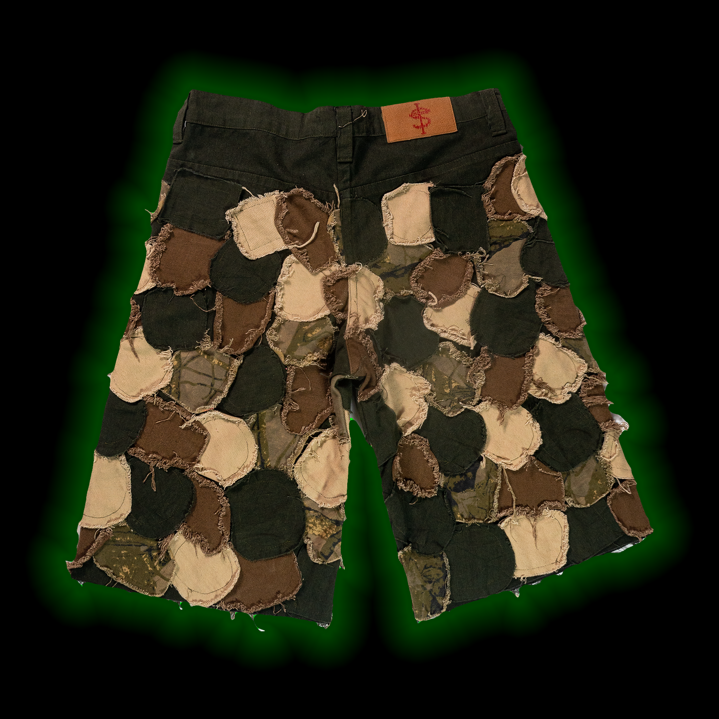 SALVATION RAGS CAMO PATCH JORTS