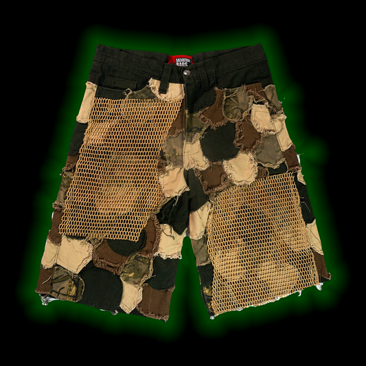 SALVATION RAGS CAMO PATCH JORTS