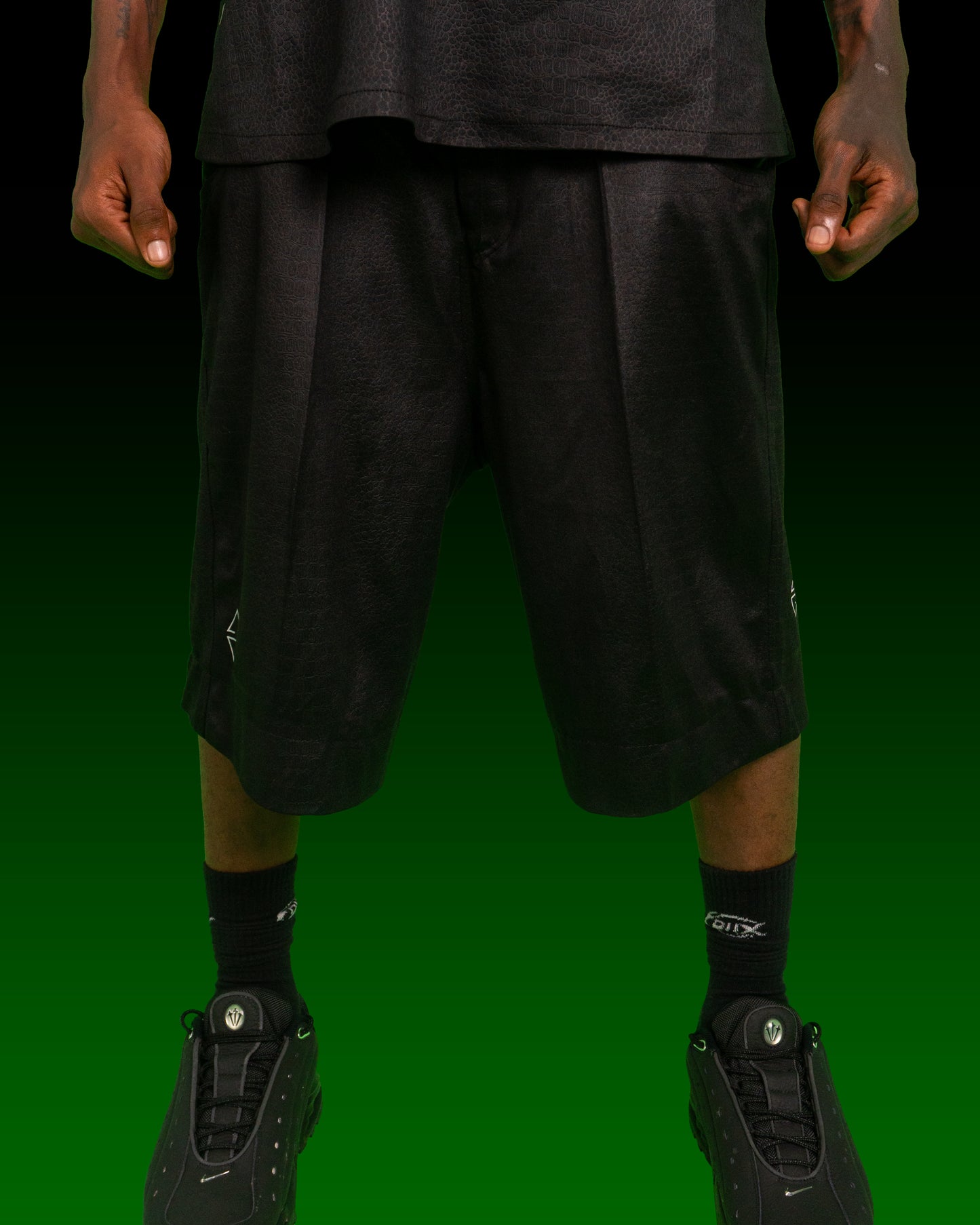 AGTB CROCODILE SHORTS